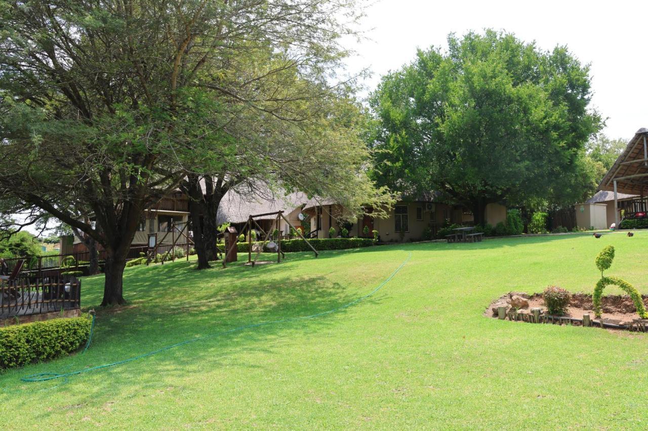 Sabie River Bush Lodge Hazyview Bagian luar foto