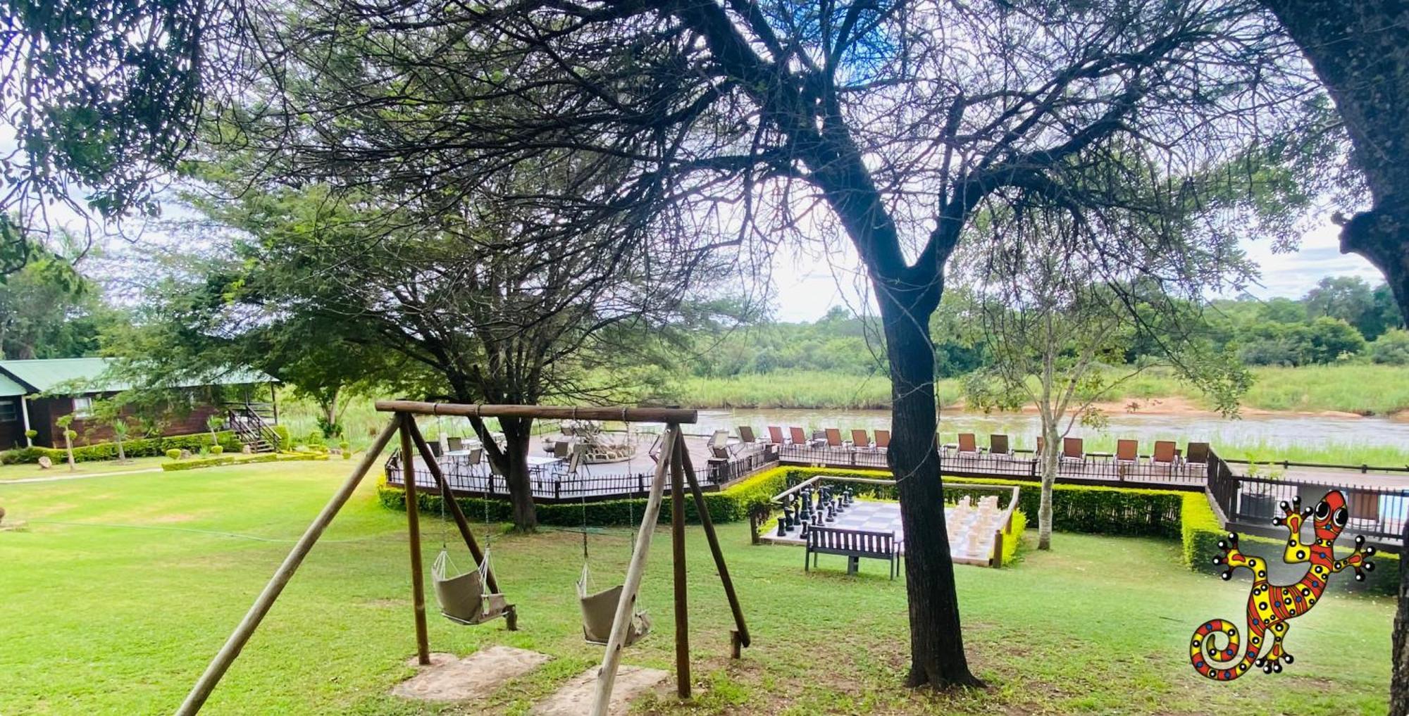 Sabie River Bush Lodge Hazyview Bagian luar foto