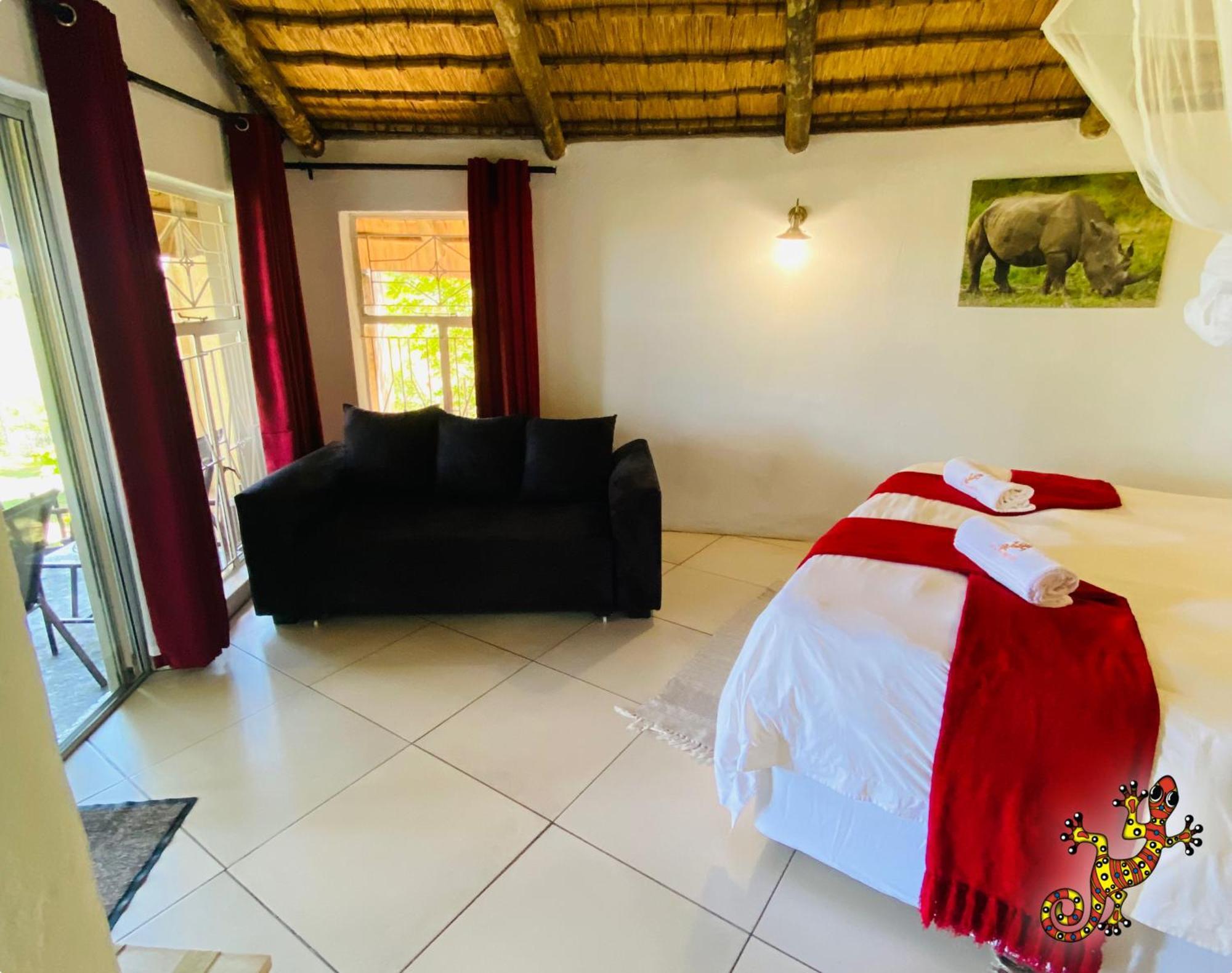 Sabie River Bush Lodge Hazyview Bagian luar foto