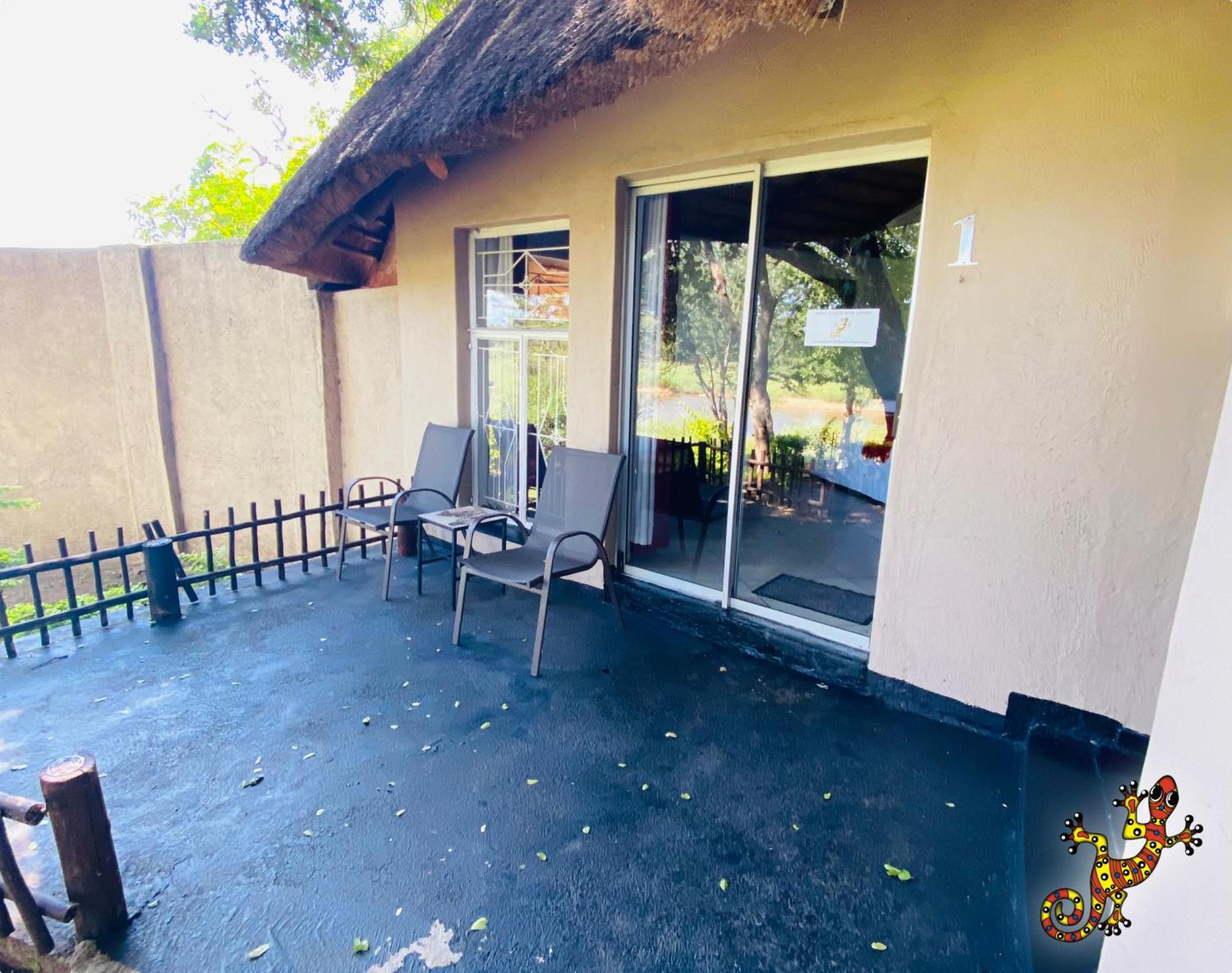 Sabie River Bush Lodge Hazyview Bagian luar foto