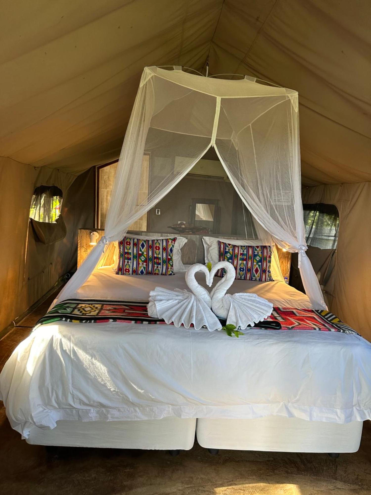 Sabie River Bush Lodge Hazyview Bagian luar foto